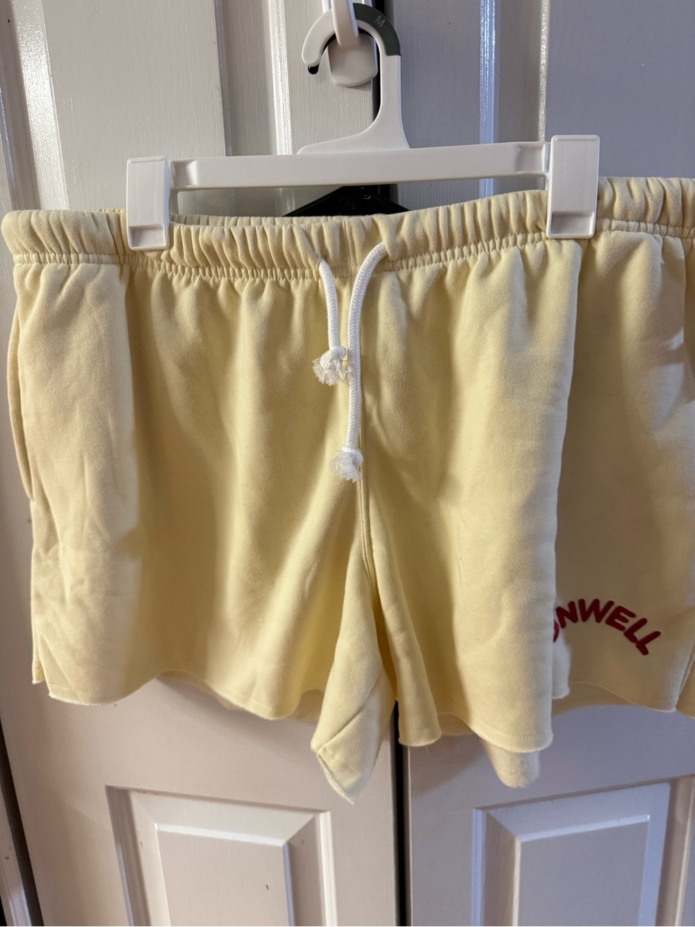 Ladies Unwell Shorts With Drawstring and Pockets Size XXL Yellow